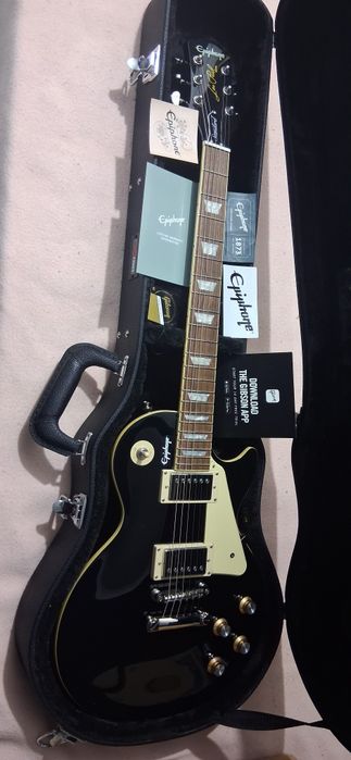 Vendo guitarra epiphone standard nova e 3 meses de compra com case