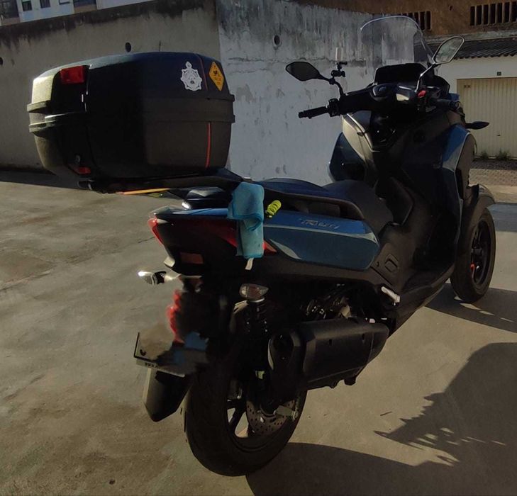 Topcase 32l em ABS - Montagem universal