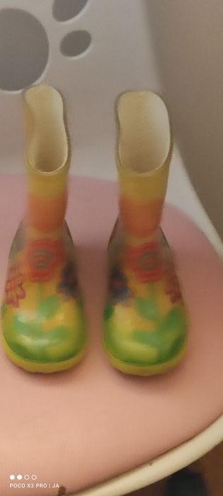 Sprzedam kalosze  dla dzieci