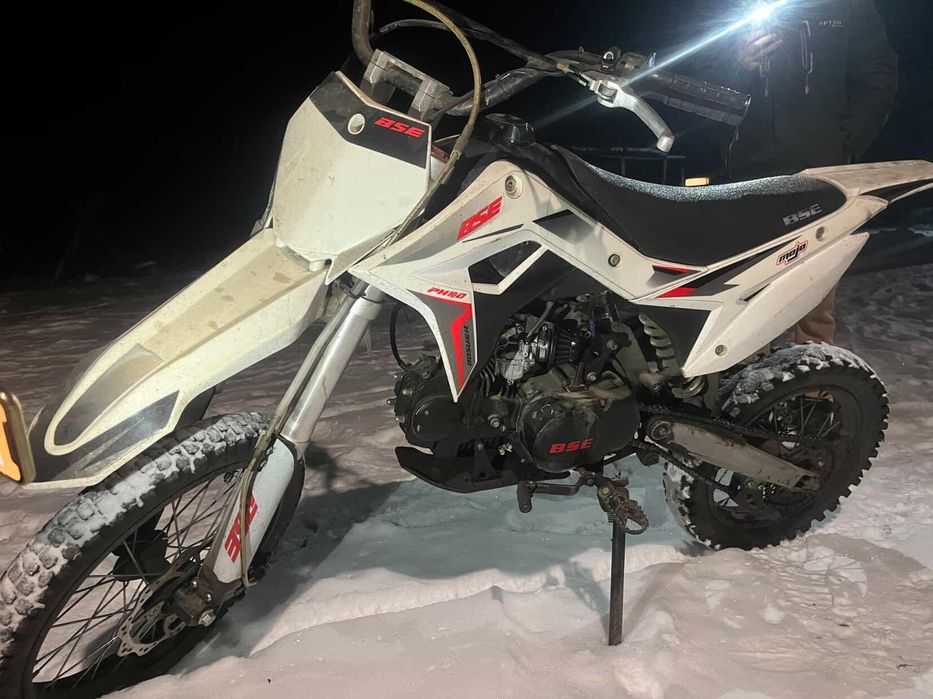 Продам пит байк BSE125