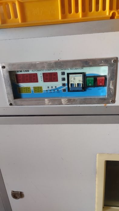 Vende-se chocadeira foi usada 3/4 vezes