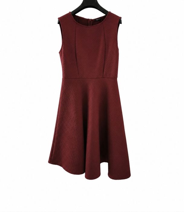 Eleganckie sukienki 5 sztuk