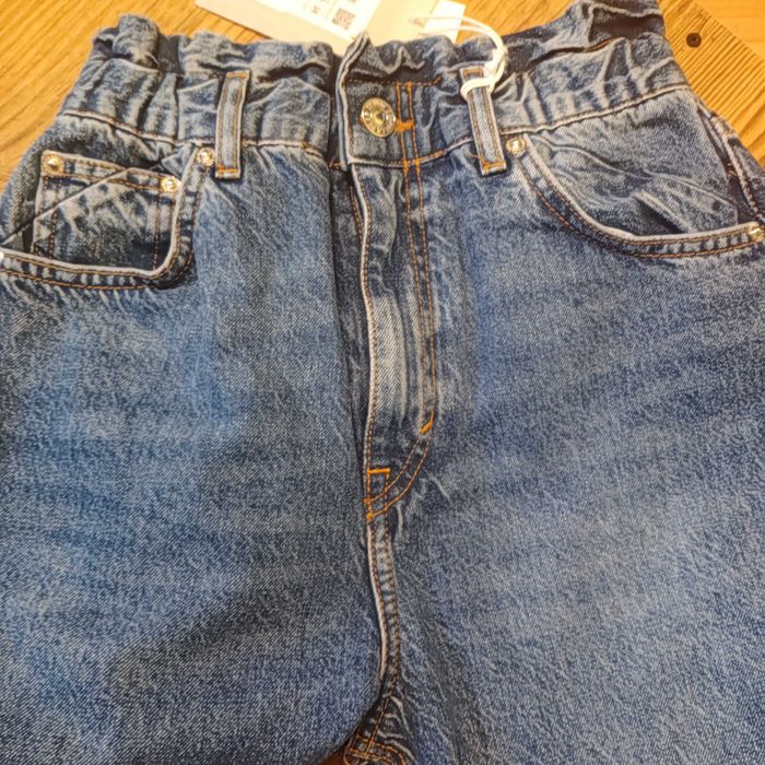 Dżinsy damskie Pull & Bear