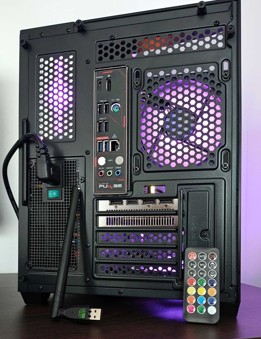 Ryzen 5 8400F, RX 6700XT 12GB, 32GB RAM DDR5, 1TB SSD komputer do gier