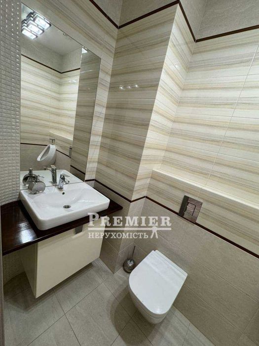 Продам пентхаус з панорамним видом на море