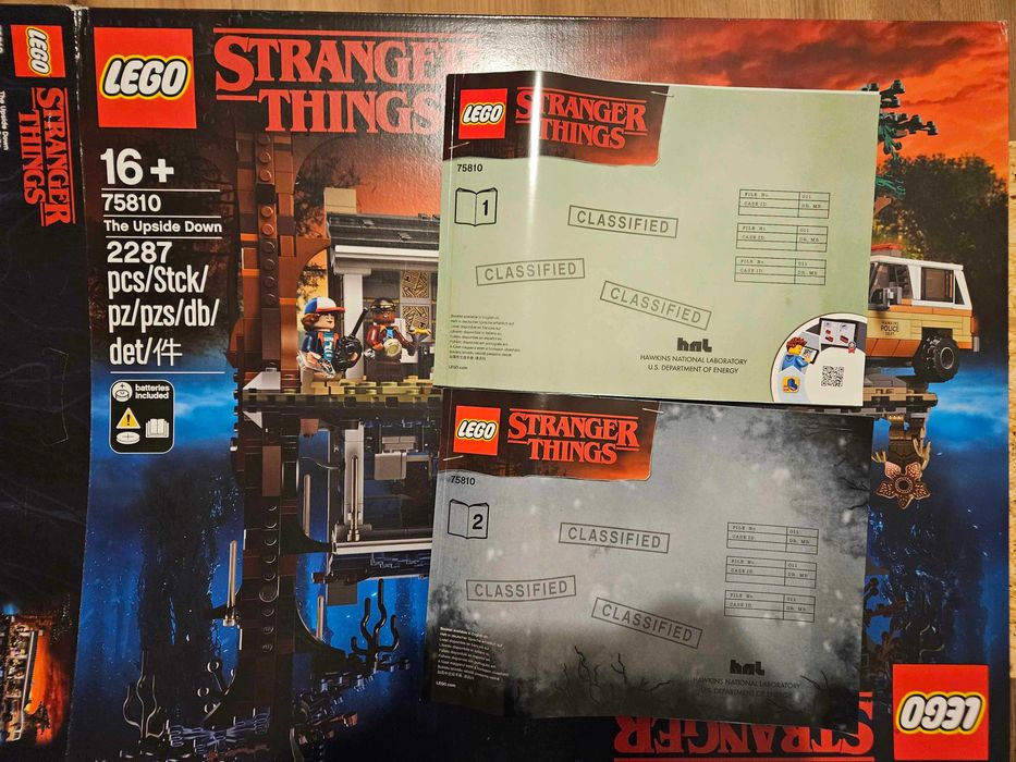 LEGO Stranger Things 75810