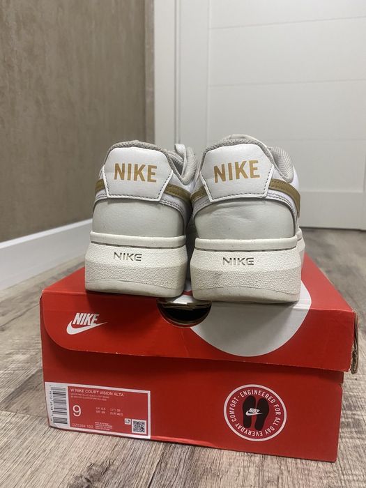 Кеди жіночі Nike 40.5