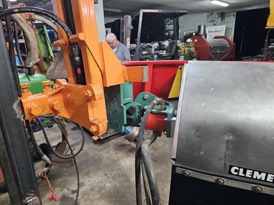 Intercepas Clemens para deservagem