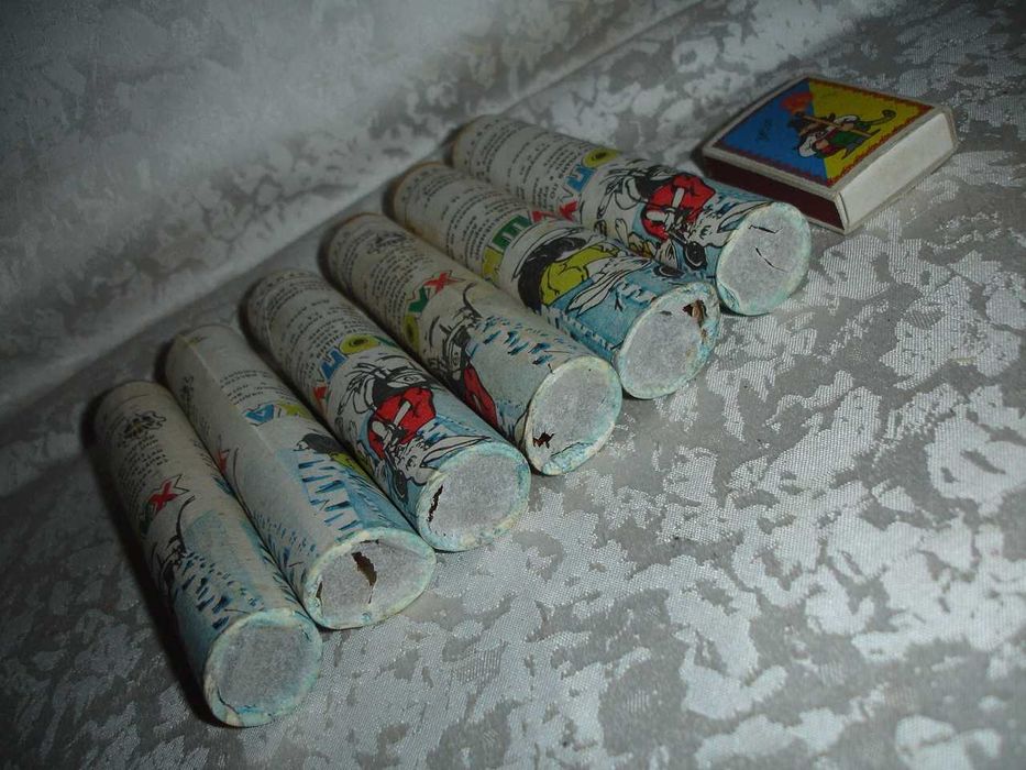 Хлопушка/ХЛОПАВКА ретро довжиною 13,5 см. НОВА. Вінтаж.