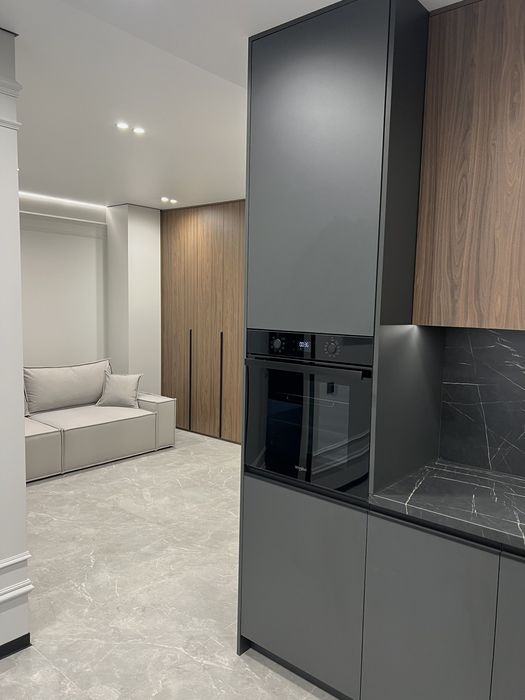 Продам  2-ох  кімнатну квартиру в центрі Трускавця! Від власника!!