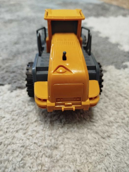 Трактор іграшковий бульдозер