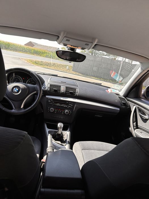 Bmw seri 1 e87  2,0 b r.2010