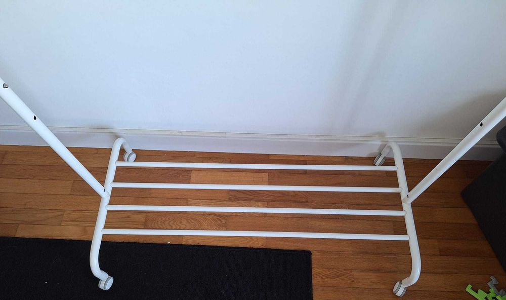 Suporte para Cabides