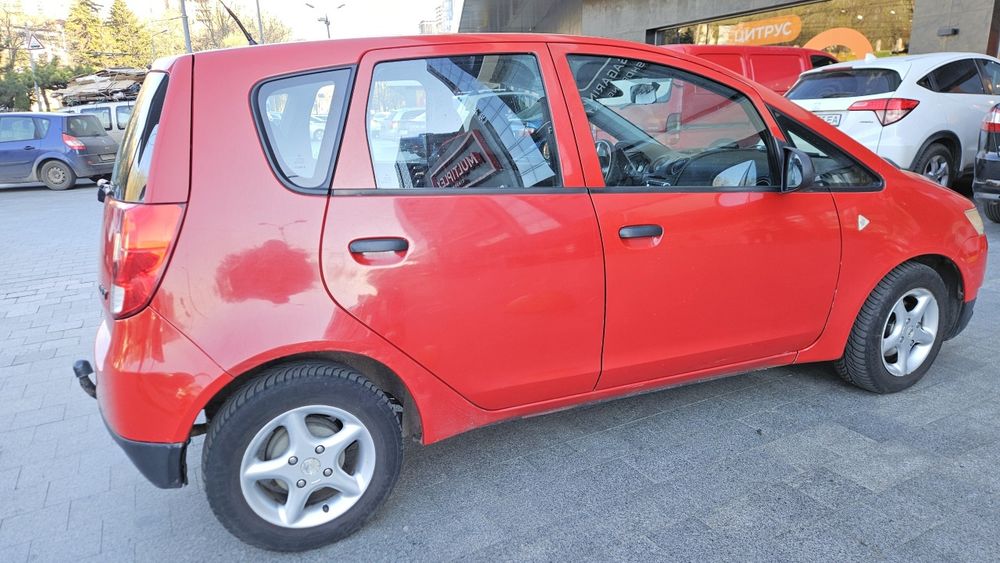 Продам "Mitsubishi " Кольт 2008г