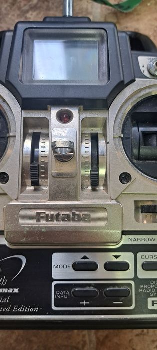 Futaba T6X – Edição Especial 5th Ripmax | Rádio Controlo RC