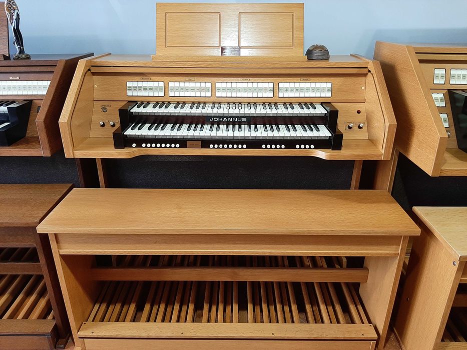 Cyfrowe organy kościelne Johannus Jubilate stan idealny