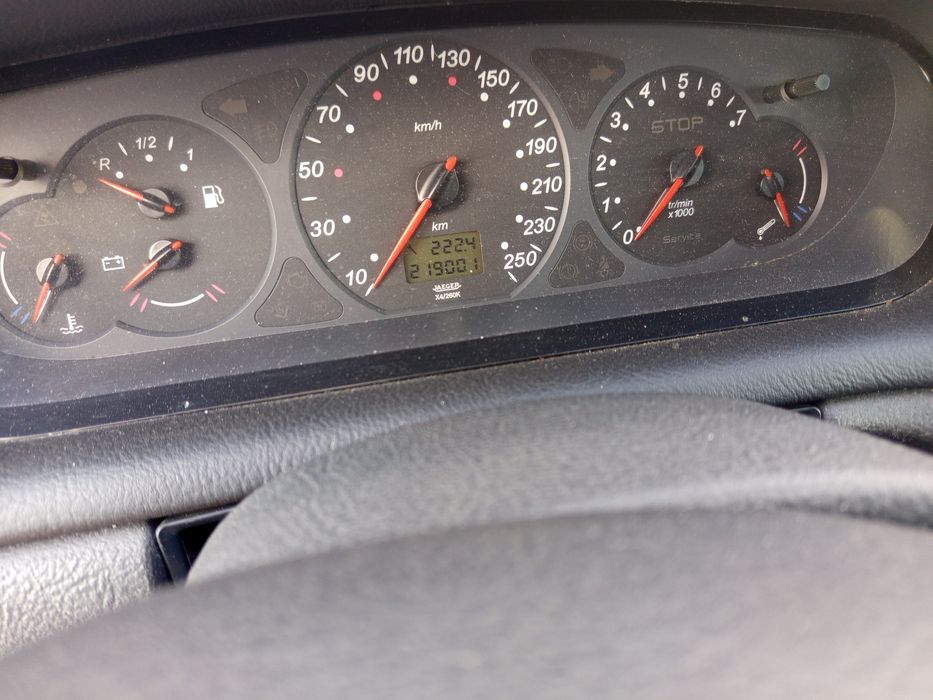 Citrone C5 2.0 136cv