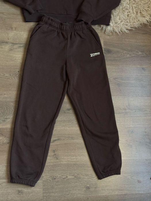 Жіночий спортивний костюм New Balance XS-S