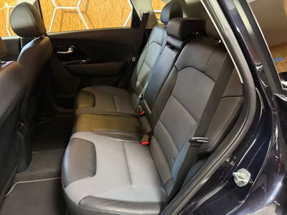 KIA E-Niro 64KWh Design SOH 100% 520kms autonomia — photo 5