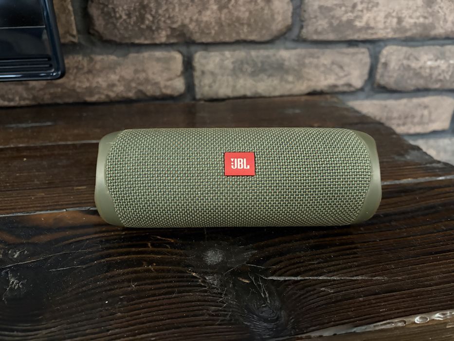 Колонка JBL Flip 5 на запчастини – плата зламана