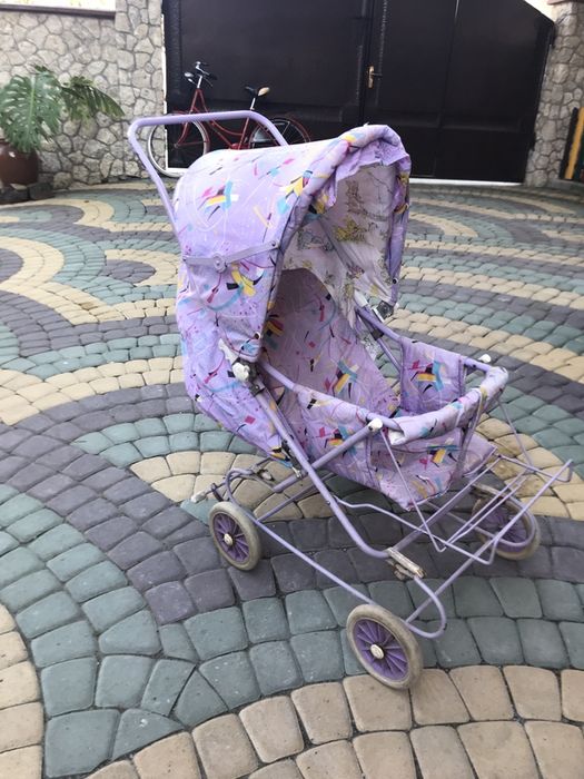 Каляска дитяча