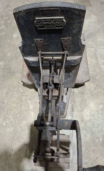 Balança decimal  antiga