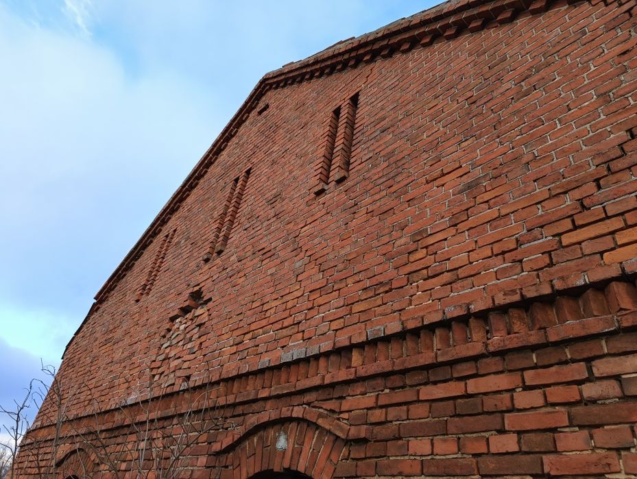 Sprzedam poniemiecką cegłę rozbiórkową