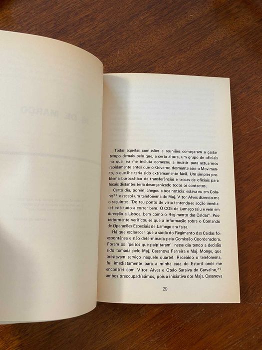 O Equívoco do 25 de Abril - Sanches Osório