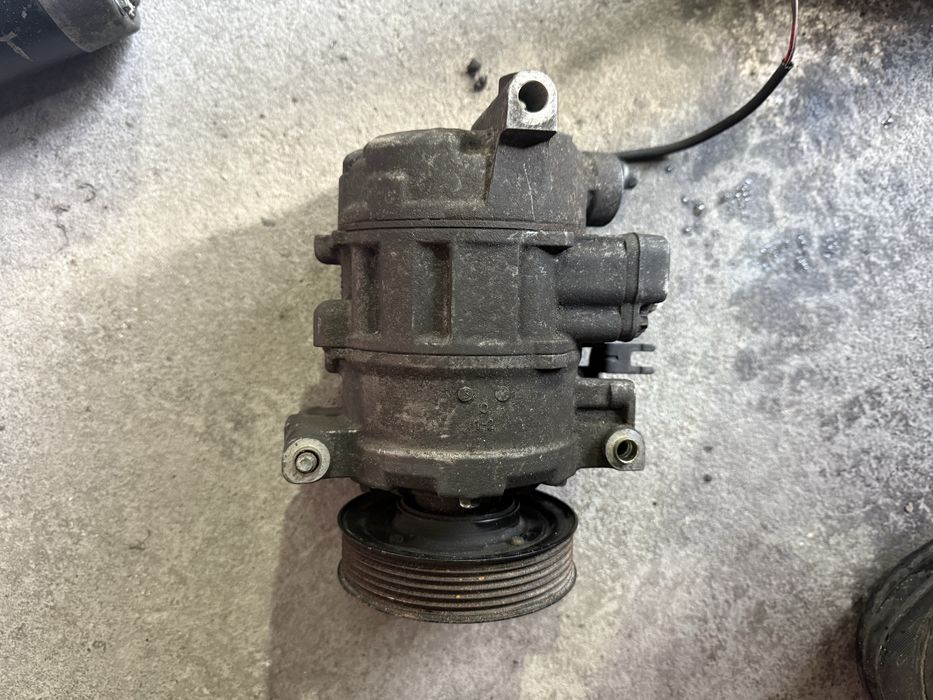 Compressor de Ar Condicionado VW / Audi / Seat