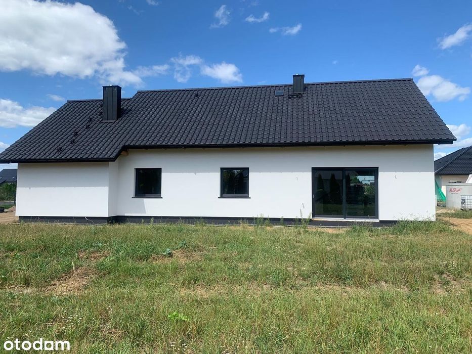 Nowy dom wolnostojący w Szklarach Dolnych - stan deweloperski.