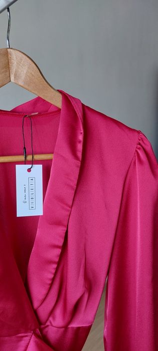 Vestido rosa escuro