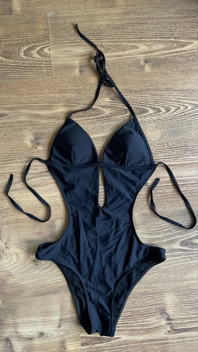 Купальник чорний S (монокіні)