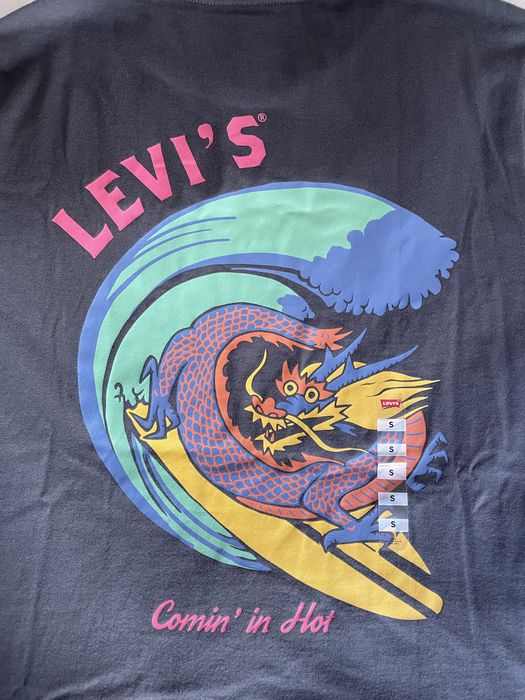 T-shirt nova da Levi's