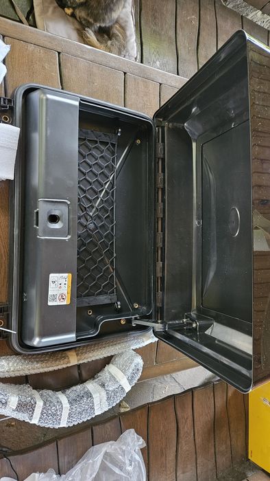 Багажник чемодан (цвет черный) LAND ROVER DEFENDER L 663 90 110 130