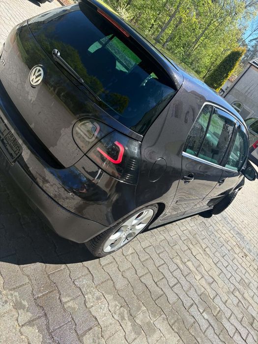 Golf 5 GTI . Piękny stan.Orginalny lakier !