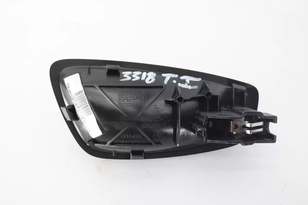 MANIPULO INTERIOR TRASEIRO ESQUERDO BMW 1 2011 -10628510