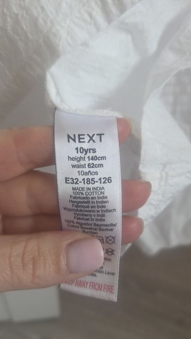 Блузка,кофта в школу Next 140 для дівчинки.