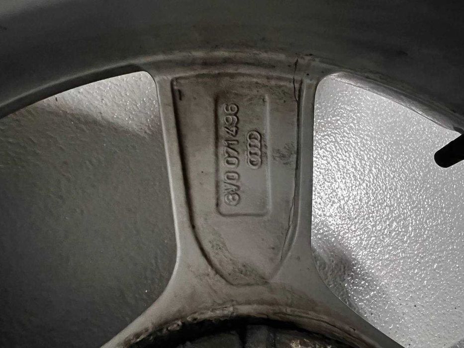 Oryginalne koła zimowe Audi A3 16" ET48 – komplet