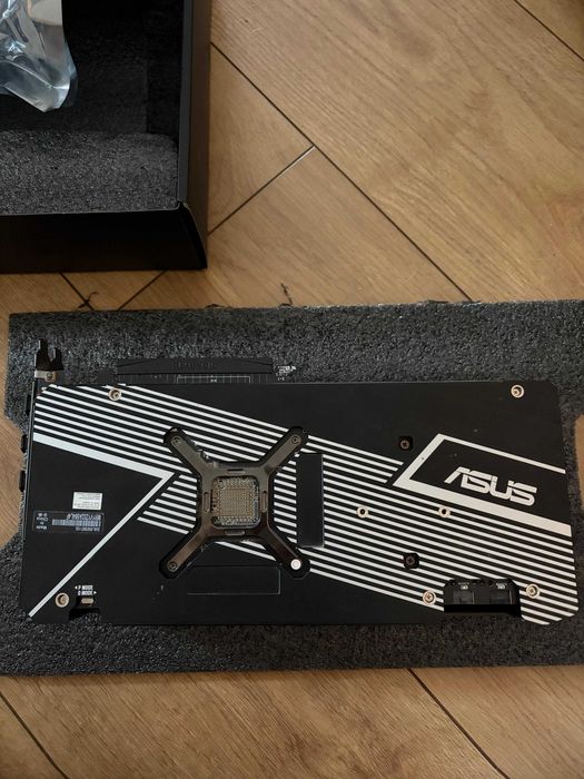 ASUS Radeon RX 6700 XT Dual 12GB