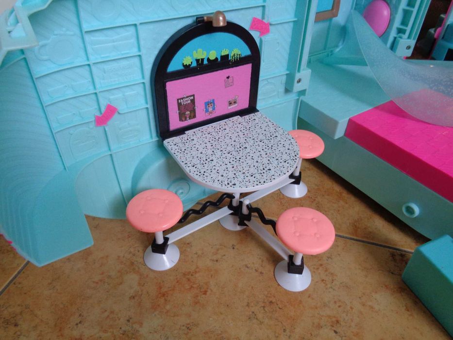 Kamper L.O.L Surprise plus akcesoria