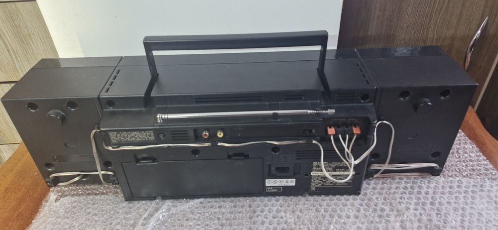 В продаже Sharp QT95H