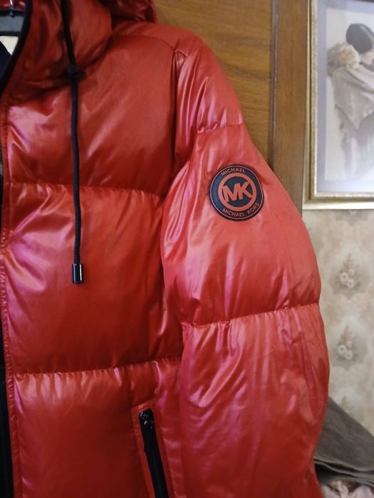 Пуховик Михайло корс,оригінал.