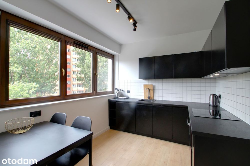 Apartment in Warszawa, Solec, Śródmieście - Więcej