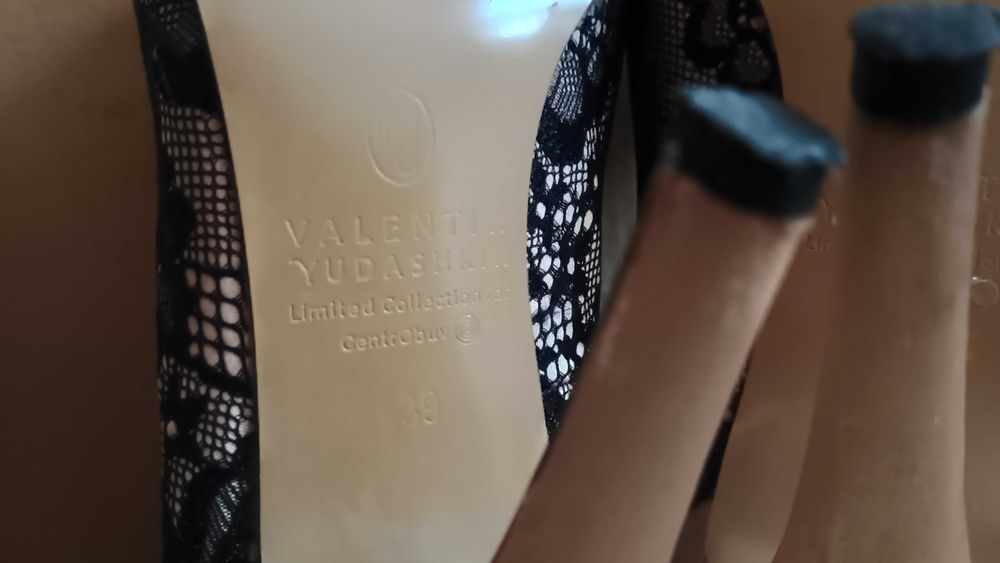Женские летние туфли бренд Valentin Yudashkin 39р оригинал