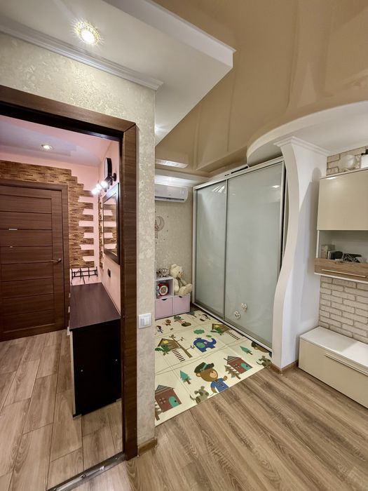 Продам 1к кв на Титова, Независимости, Поля, Янгеля