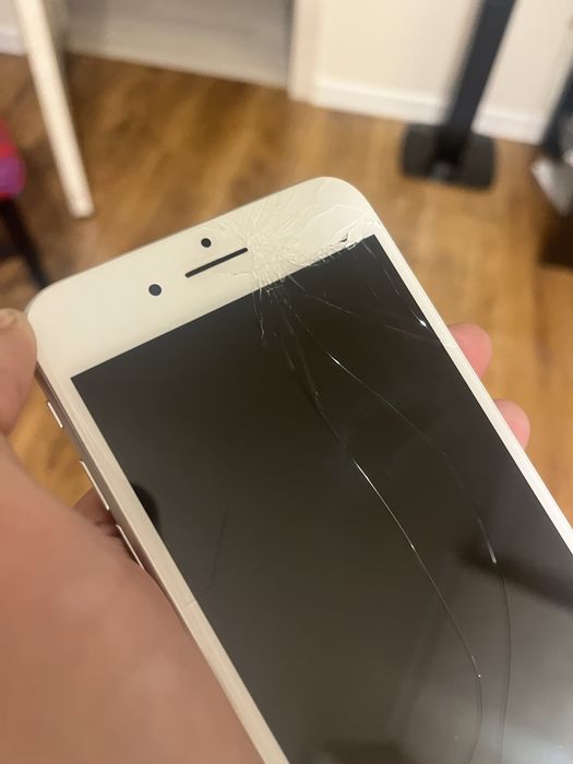 iPhone 8Plus R-SIM 64gb 89%акб