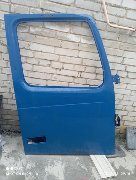 Volvo FH двері праві