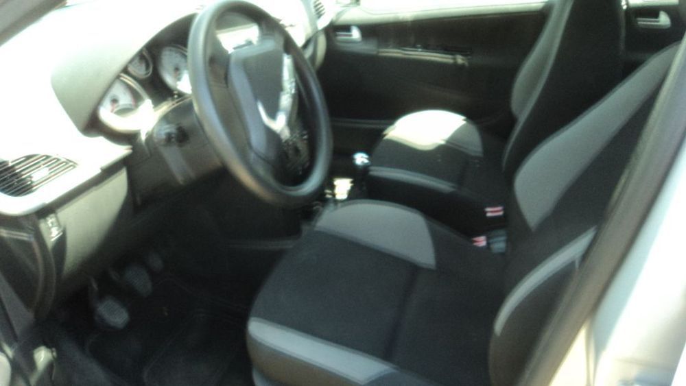 Peugeot 207 104 HDi 5P 2008 - Para Peças