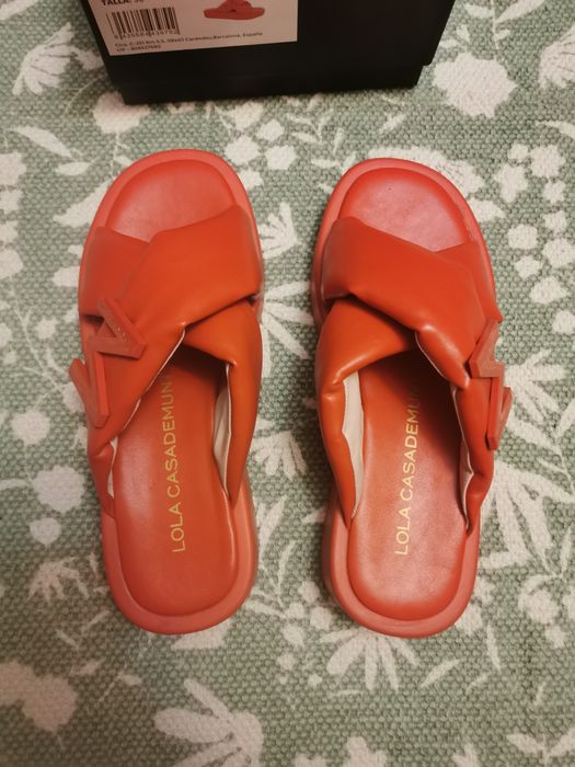 Chinelos laranja Lola Casademunt by Maite 36