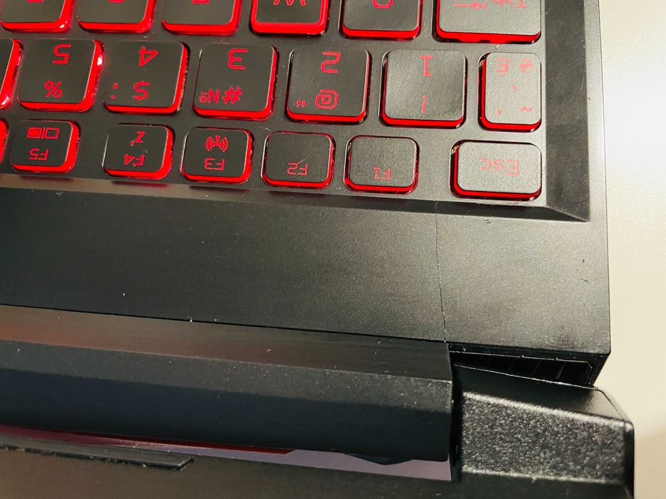 Ноутбук Acer Nitro 5 Ryzen 5 / 16RAM / 500SSD / GTX 1650Ti 4GB [144Hz]